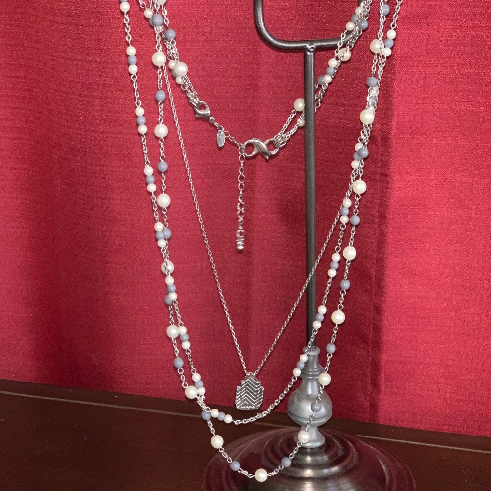 Lia Sophia 3 strand necklace